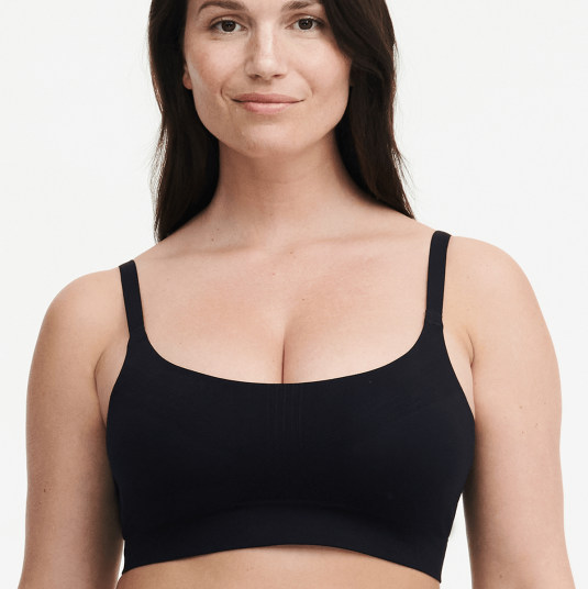 Chantelle BH Smooth Comfort Wirefree Support Bralette Svart Medium Dame Chantelle BH Smooth Comfort Wirefree Support Bralette Svart Medium Dame