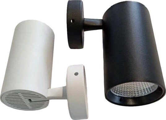 Ledlife 30W RA90 Veggmontert spot Flicker free hvit til tak/vegg Farge på huset : Hvit Kulør : Varm Spredning : 38° Ledlife 30W RA90 Veggmontert spot Flicker free hvit til tak/vegg Farge på huset : Hvit Kulør : Varm Spredning : 38°