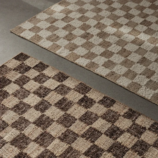 Ferm Living Håndvevd Ullteppe Check 200x300 cm Coffee Ferm Living Håndvevd Ullteppe Check 200x300 cm Coffee