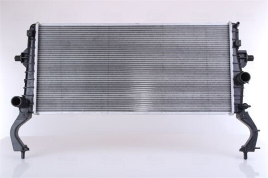 Radiator NISSENS 606801