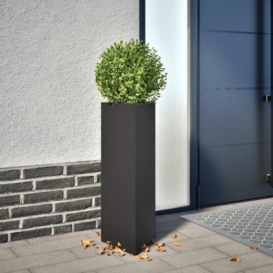 Plantekasser 2 stk svart trekantet 30x26x75 cm stål