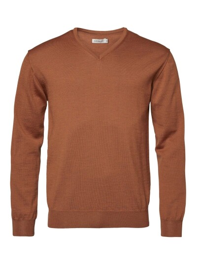 Chevalier Aston V Neck Merino Pullover Men Amber S Chevalier Aston V Neck Merino Pullover Men Amber S