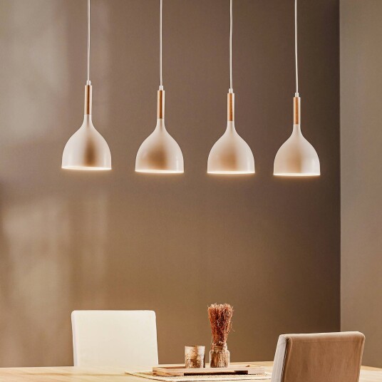 Luminex Noak hengelampe hvit/naturlig tre 4 lyskilder lang