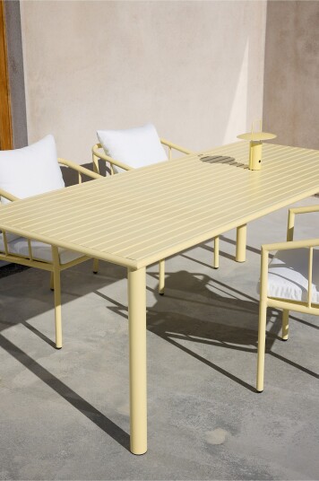 Jotex Spisebord 90x200 Cm Smørgul MENTON 1572867100