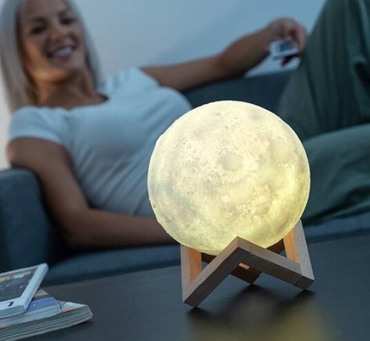 LED månelampe
