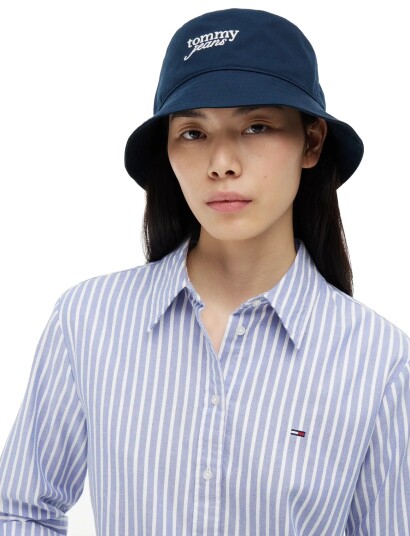 Tommy Hilfiger Tjw Script Bucket Hat   Navy   ONE SIZE