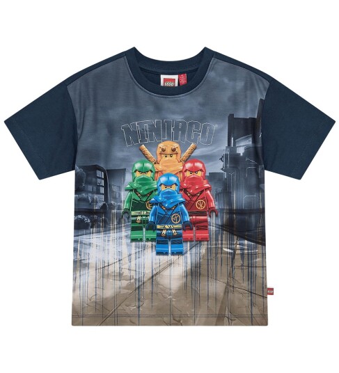LEGO® Ninjago T skjorte LWTaj 311 Navy LEGO® Wear 10 år 140 T skjorte Blå LEGO® Ninjago T skjorte LWTaj 311 Navy LEGO® Wear 10 år 140 T skjorte Blå