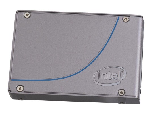 Intel Solid-State Drive DC P3600 Series - SSD - 400 GB - PCIe 3.0 x4 (NVMe) Intel Solid-State Drive DC P3600 Series - SSD - 400 GB - PCIe 3.0 x4 (NVMe)