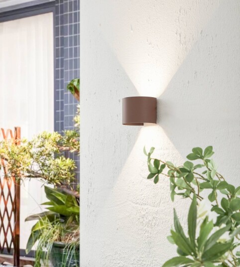 Lindby LED utendørs vegglampe Nivar rund rustbrun metall