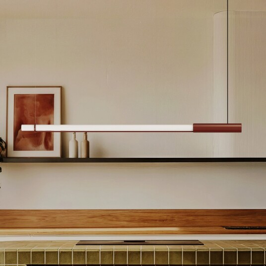 In Fine LED hengelampe rød lengde 160 cm – DCW Design Aluminium