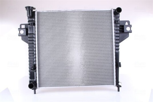 Radiator NISSENS 69212