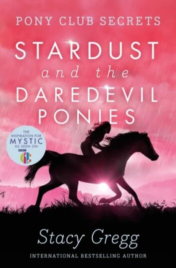 Stardust And The Daredevil Ponies Av Stacy Gregg