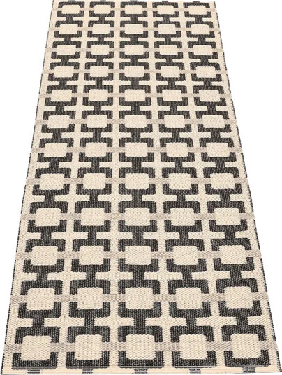 Pappelina Tom teppe Black/Cream/Warm Grey 70 x 180 cm