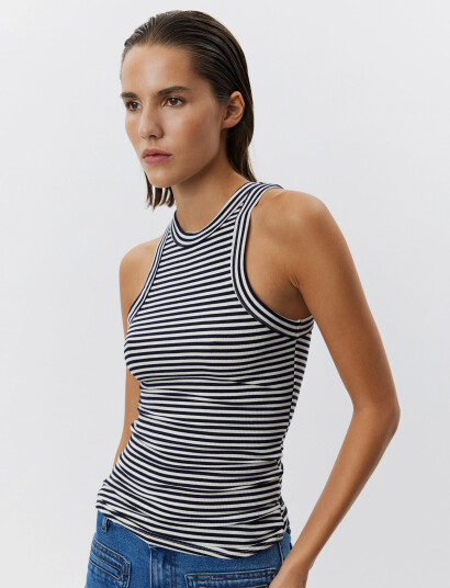 Sofie Schnoor Julliesw Stripe Top - Black - XS Sofie Schnoor Julliesw Stripe Top - Black - XS