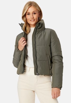 ONLY Dolly Short Puffer Jacket Grape Leaf L ONLY Dolly Short Puffer Jacket Grape Leaf L
