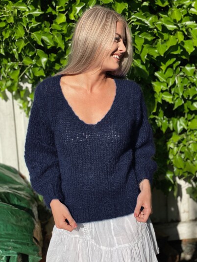 AMANDA genser marine AMANDA genser marine