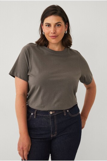 Ellos Plus collection T skjorte med rund halsringning Brun