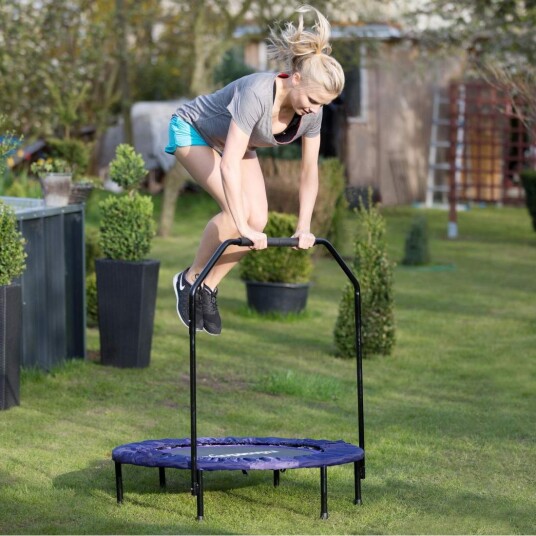 Sammenleggbar trampoline med håndtak Sammenleggbar trampoline med håndtak