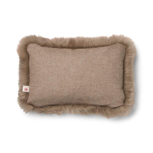Natures Collection Classic Collection Ullpute Langhåret 34x52 cm Beige / Lysebrun Natures Collection Classic Collection Ullpute Langhåret 34x52 cm Beige / Lysebrun
