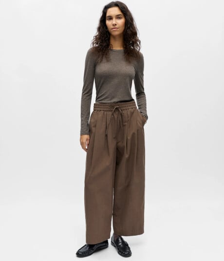 Object Objberta Mw Barrel Pant E Div Brown 34 Object Objberta Mw Barrel Pant E Div Brown 34