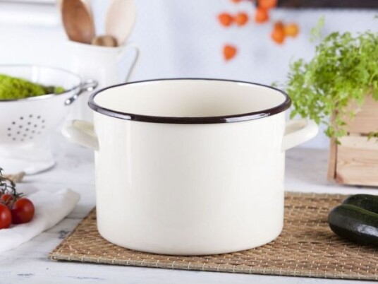 Altom Design Emaljert Rett Gryte 7,5 L Diameter 24 Cm Høyde 17 Cm Kremfarget Altom Design Emaljert Rett Gryte 7,5 L Diameter 24 Cm Høyde 17 Cm Kremfarget