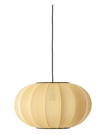 Made By Hand Strikk-Hvit Oval Taklampe Soloppgang Ø45