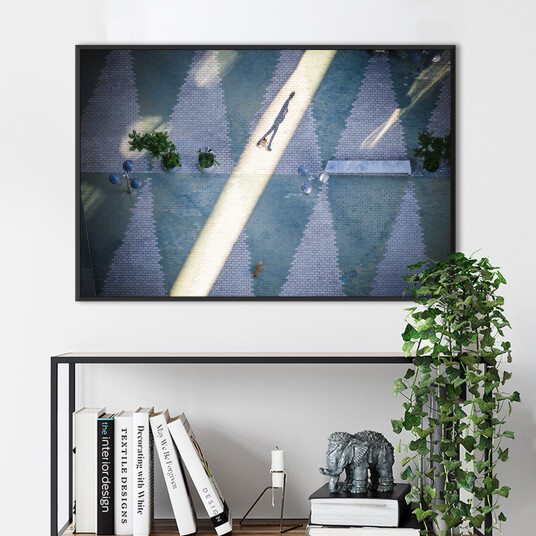 Cast a Long Shadow av Julie Aucoin Cast a Long Shadow av Julie Aucoin