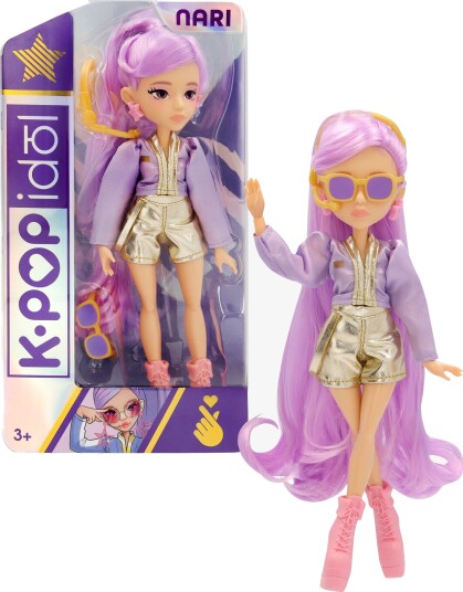 K-POP idol Motedukke Nari