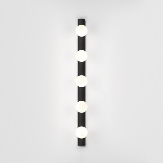 Astro Lighting Cabaret 5 vegglampe for baderom IP44 - Matt Svart Astro Lighting Cabaret 5 vegglampe for baderom IP44 - Matt Svart