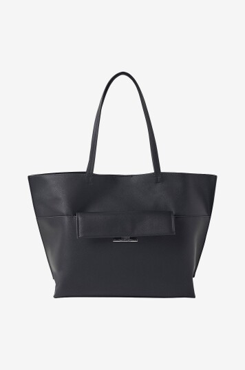 Calvin Klein Vesken CK Linear MD Shopper_saffiano Svart