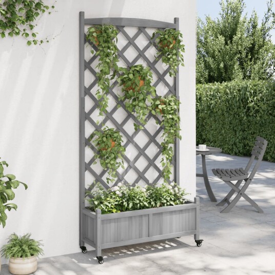 Plantekasse med espalier og hjul grå heltre gran Plantekasse med espalier og hjul grå heltre gran