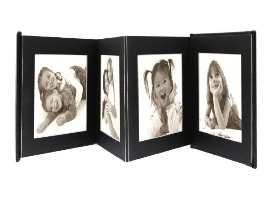 Deknudt Leporello, Sort, 8 Ark, 13 X 18 Cm, Lær, 175 Mm, 235 Mm Deknudt Leporello, Sort, 8 Ark, 13 X 18 Cm, Lær, 175 Mm, 235 Mm