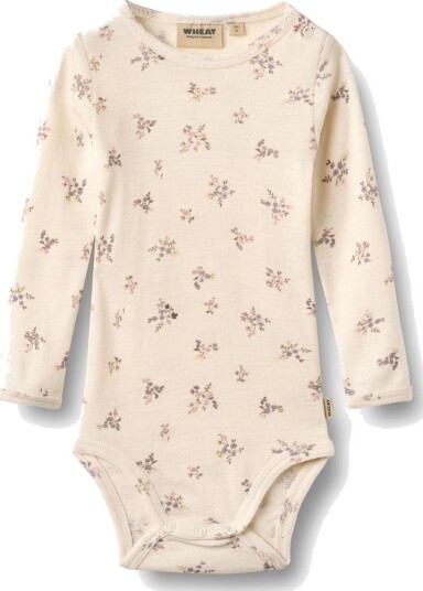 Wheat Wool Body L/S Lucca EGGSHELL FLOWERS 62 Wheat Wool Body L/S Lucca EGGSHELL FLOWERS 62
