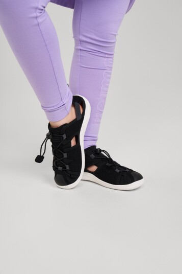 Reima Valoa Barefoot Sandaler Svart 30 Reima Valoa Barefoot Sandaler Svart 30