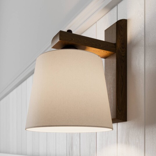 Lamkur Vegglampe Sweden med trestamme valnøtt eik Lamkur Vegglampe Sweden med trestamme valnøtt eik