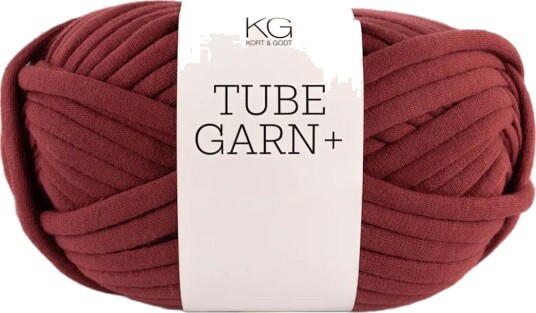 Kort og Godt Tubegarn+ 7mm Vinrød 8030, 120g