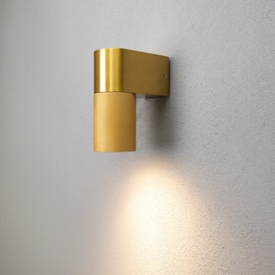 Temi Vegglampe ned LED GU10 Gull med Klart glass Temi Vegglampe ned LED GU10 Gull med Klart glass