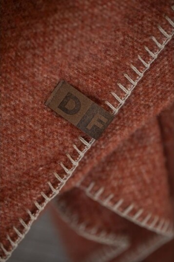 Fussenegger Merano Wool Blend Throw "Terra Cotta 160X200 Cm Fussenegger Merano Wool Blend Throw "Terra Cotta 160X200 Cm