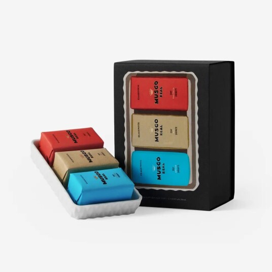 Claus Porto Musgo Real Gift Set Soap Dish & Mini Soaps 3x50g Claus Porto Musgo Real Gift Set Soap Dish & Mini Soaps 3x50g