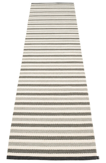 Pappelina Teo matte varm grå 70x300 cm