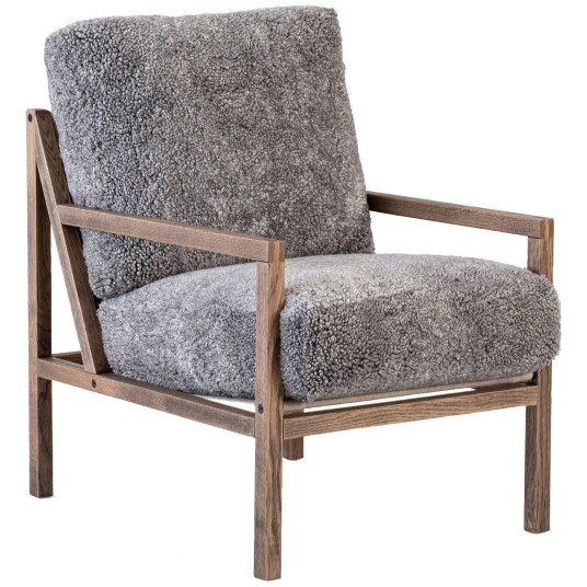 Jonas Ihreborn Seventy Five Lenestol Røkt Eik / Saueskinn Scandinavian Grey