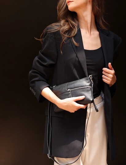 Ceannis Envelope Bag Grained Leather S Black ONE SIZE Ceannis Envelope Bag Grained Leather S Black ONE SIZE