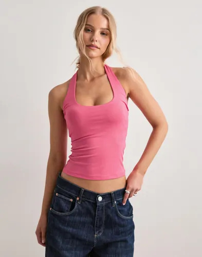 Nelly Rosa Built In Bra Halterneck Top