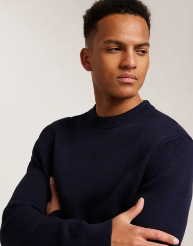 Selected Men Slhdane Ls Knit Structure Crew Neck Strikkegensere Blå