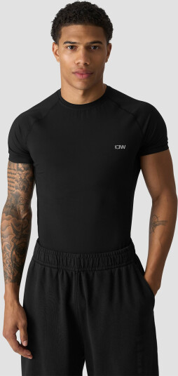ICIW Stride Muscle Fit T Shirt Sort XXL ICIW Stride Muscle Fit T Shirt Sort XXL