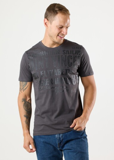 Saint Vincent Grenada Tee Charcoal S T-Shirts