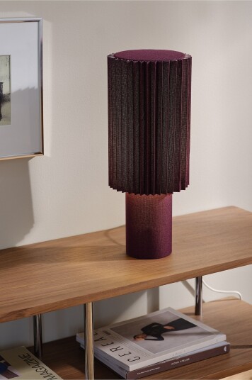 Jotex HARRIET bordlampe Vinrød Kjøp Bordlamper hos Jotex