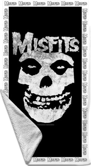 Rocksax Misfits Fiend Beach Towel 32 in x 63 in Red 79074516