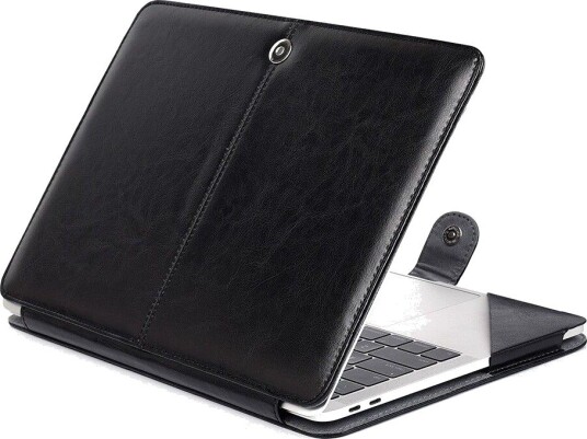 Trolsk PC-Deksel Svart i Kunstskinn med Karabinkrok til MacBook Air 13" Trolsk PC-Deksel Svart i Kunstskinn med Karabinkrok til MacBook Air 13"