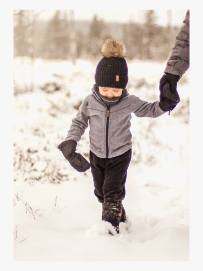Lindberg Kids' Umeå Fleece Set 130, Grey Melange/Black Lindberg Kids' Umeå Fleece Set 130, Grey Melange/Black